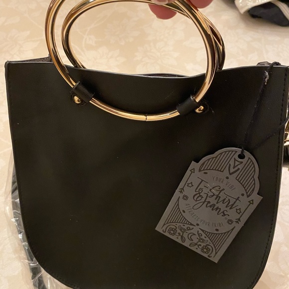 Crossbody Purse - Picture 1 of 3